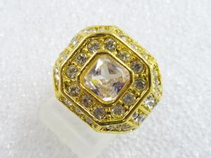 クリスタル　指輪(13号)